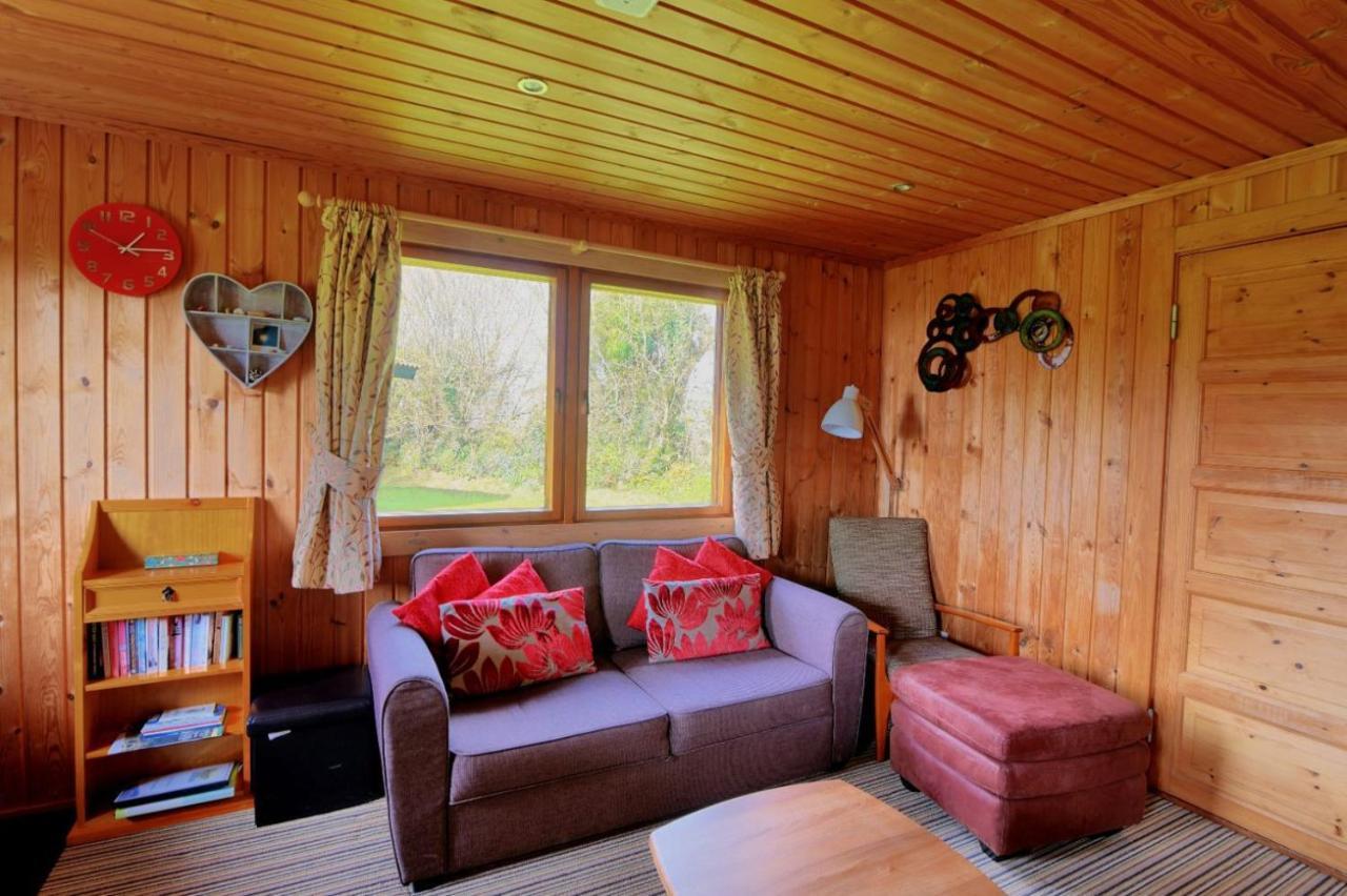 10 Pinewood Retreat Villa Лайм Риджис Екстериор снимка