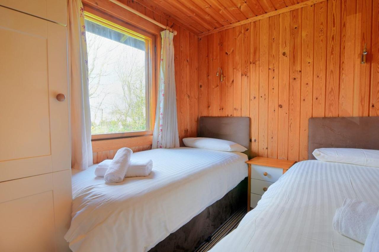 10 Pinewood Retreat Villa Лайм Риджис Екстериор снимка