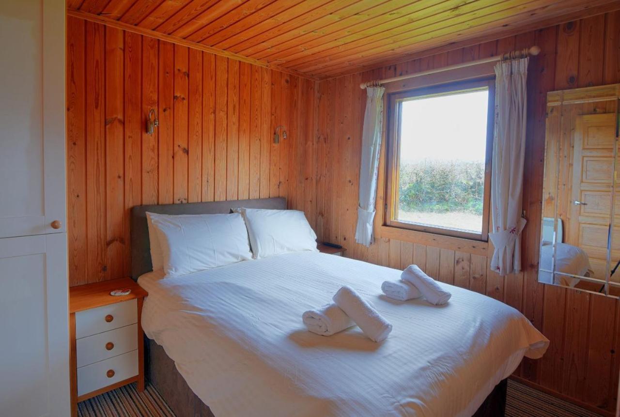 10 Pinewood Retreat Villa Лайм Риджис Екстериор снимка